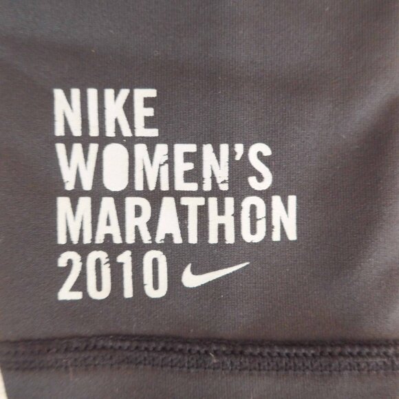 Bundle of 2 NWT Nike Women’s XS/S Marathon 2010 Arm Warmer - Picture 5 of 10